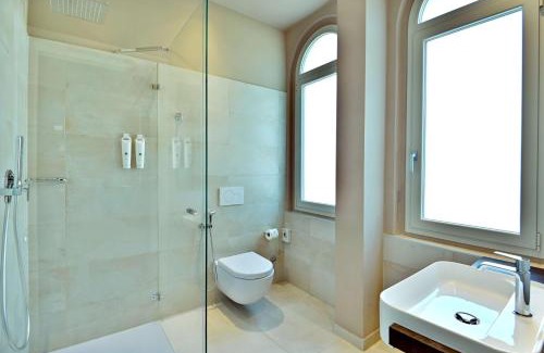 Gardone Riviera Hotel | Hotel Monte Baldo e Villa Acquarone