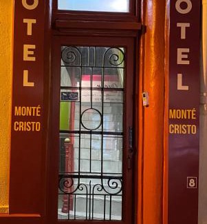 Noailles Hotel | Hotel Monte-Cristo