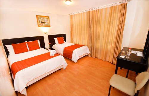 Parroquia San Francisco Hotel | Hotel Montecarlo