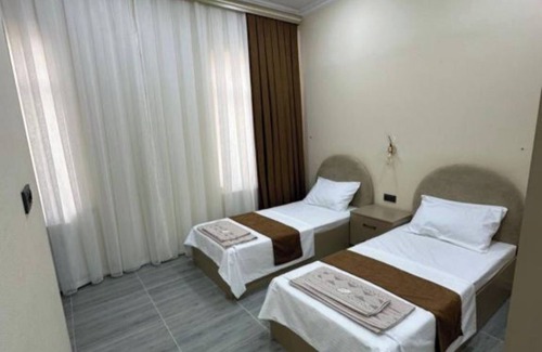 Samarkand Cama Y Desayuno | Hotel Moon