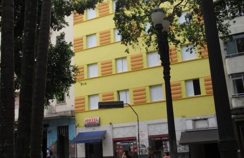 Central Zone Hotel | Hotel Moraes a 10 minutos da 25 de Março,Brás,Bom Retiro,a 2 minutos do Mirante Sampa Sky e pista de Skate Anhangabaú