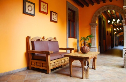 Centro de Guadalajara Hotel | Hotel Morales Historical & Colonial Downtown Core