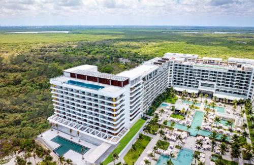 Playa Mujeres Complejo | Hotel Mousai Cancun Adults Only