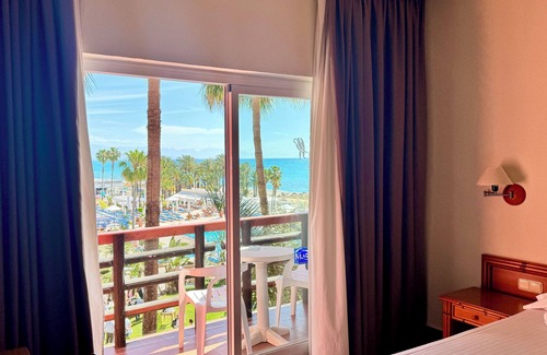 Carihuela Hotel | Hotel MS Tropicana