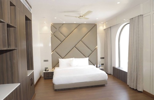 Batala Hotel | Hotel MS Victoria