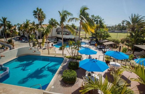 Campo de Golf Fonatur Hotel | Hotel ∙ Elegant Studio in Park Royal Los Cabos