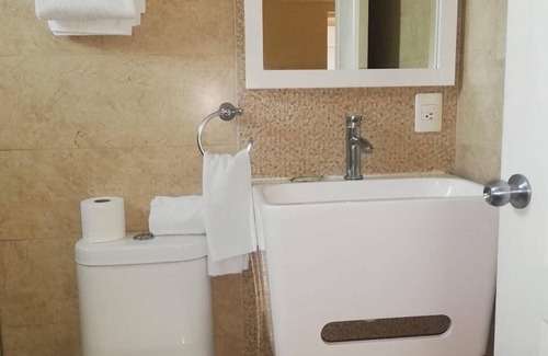 Chilpancingo de los Bravo Hotel | Hotel Torre Esmeralda