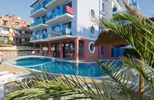 Primorsko Hotel | Hotel Nadia
