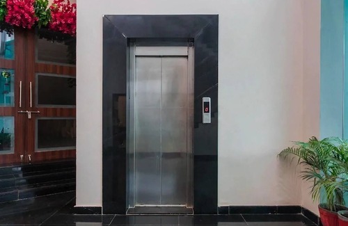 Ujjain Hotel | Hotel Nakshtra Inn