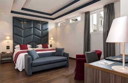 Rione III Colonna Hotel | Hotel Nazionale