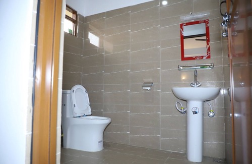 Sauraha Hotel | Hotel Nepal Inn