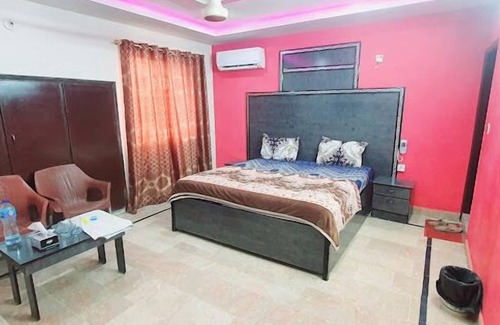 Gulshan-e-Iqbal Casa | HOTEL NEW VIEW GUEST HOUSE