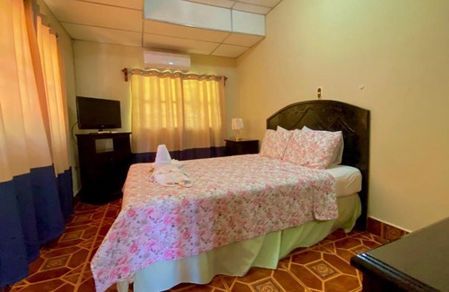 Moyogalpa Cama Y Desayuno | Hotel Nicaraús Ometepe