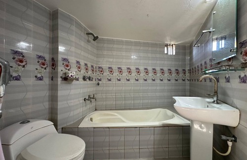 Latachapli Hotel | Hotel Nice Look Kuakata