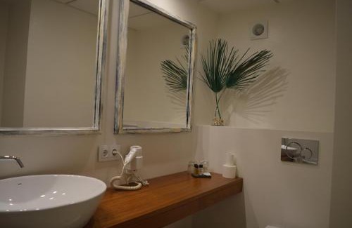 Cadaqués Hotel | Hotel Nou Estrelles