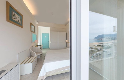 Marcelli Hotel | Hotel Numana Palace