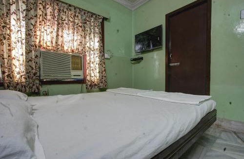 Viluppuram Hotel | Hotel O Anandha Lodge
