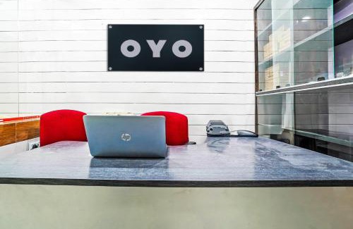 Nampally Hotel | Hotel O Aroma Classic Near Nampally Main Railway station