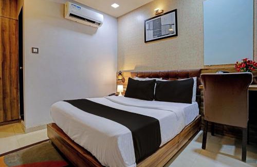 Khattalwada Hotel | Hotel O Blue Inn Residence Near R City Mall