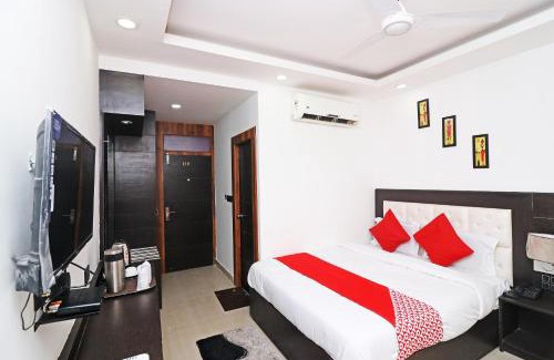 Mayapur Hotel | Hotel O City Pride