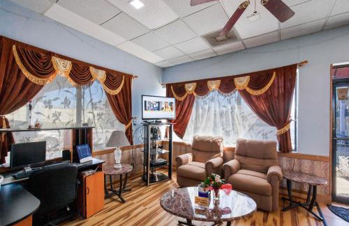 Columbia Hotel | Hotel O Columbia Downtown near I-65
