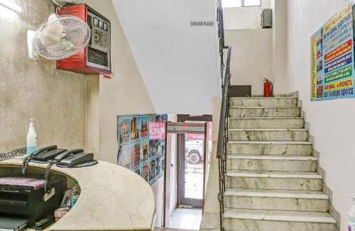 Karol Bagh Hotel | Hotel O Crown Continental
