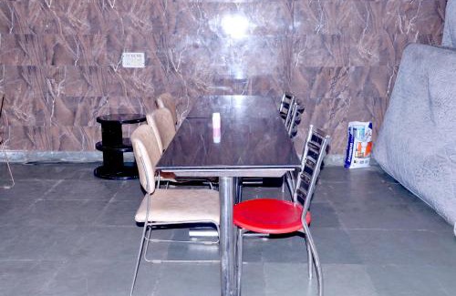 Karol Bagh Hotel | Hotel O" Delhi-Near Karol Bagh Metro Station