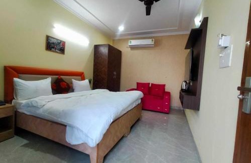 Sector 27 Hotel | Hotel O Dk Hotel