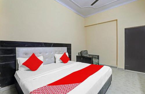 Indira Nagar Hotel | Hotel O Four Square