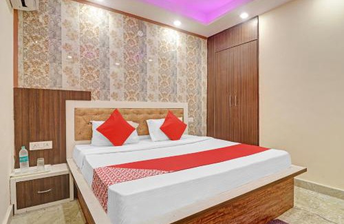 Delhi Hotel | Hotel O Green Palace