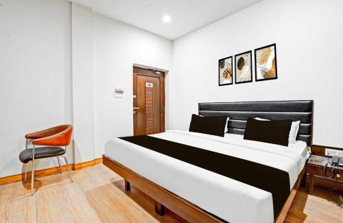 Gwalior Hotel | Hotel O Gurudwara Square