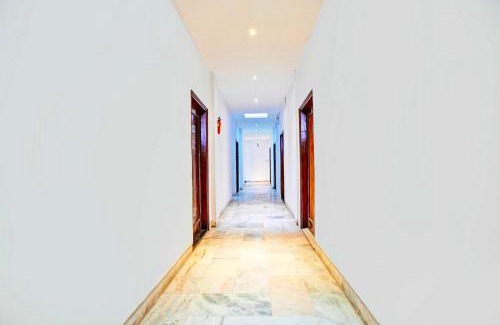 Gwalior Hotel | Hotel O Gurudwara Square