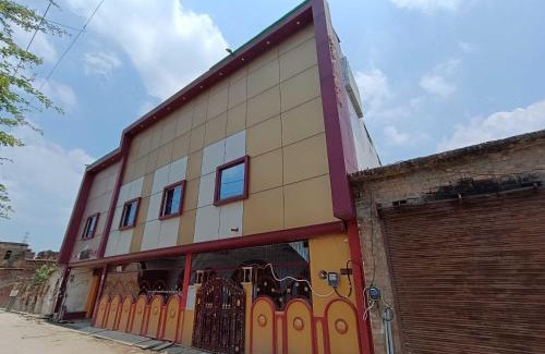 Ayodhya Apartamento | Hotel O Home Shri Hari Lodge Homestay