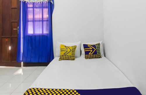 Senggigi Hotel | Hotel O Kanditha Homestay Near Lombok Exotic Sentral Oleh-oleh