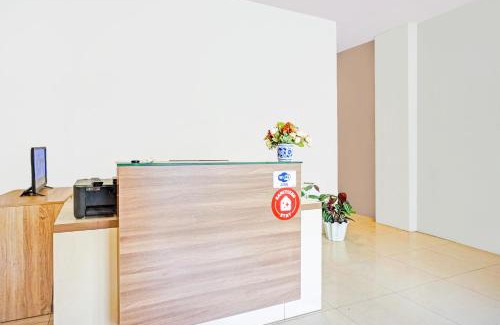 Medan Hotel | Hotel O Mandala Near Universitas Negeri Medan UNIMED