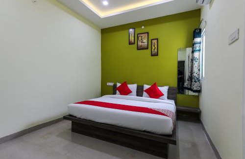 Rau Hotel | Hotel O Nabhyansh Elite Lokmanya Nagar railway station