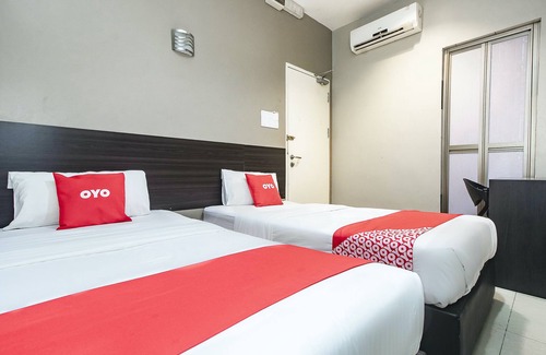 Sibu Hotel | OYO 89885 Nice Stay Three Six Five Services