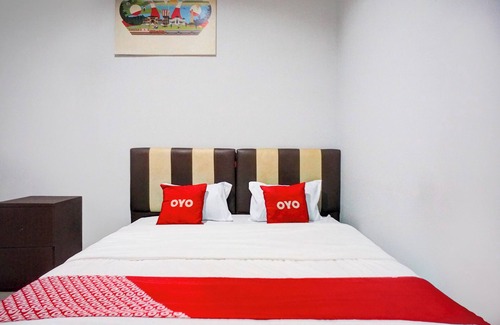 Medan Hotel | Hotel O Pancing Near Universitas Negeri Medan ( UNIMED ) Formerly Nadira Homestay