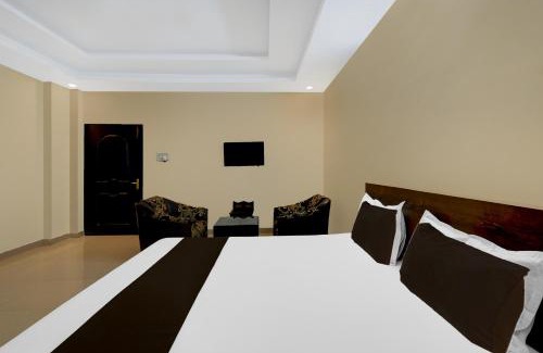 Shamshabad Hotel | Hotel O Pushpa Grand