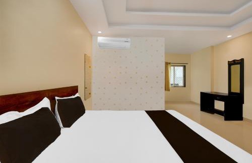 Shamshabad Hotel | Hotel O Pushpa Grand