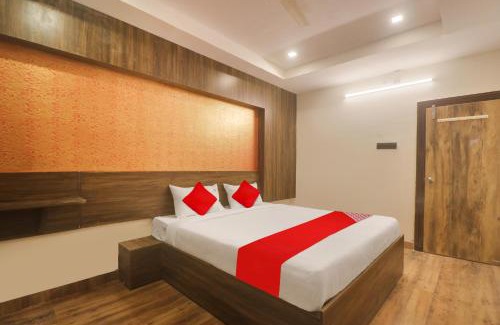 Hyderabad Hotel | Hotel O R Square Grand
