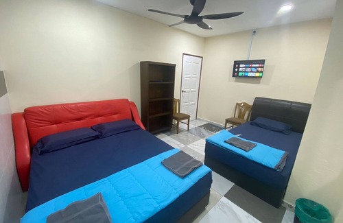Batu Ferringhi Hotel | OYO Home 90904 Ray Yan Guesthouse