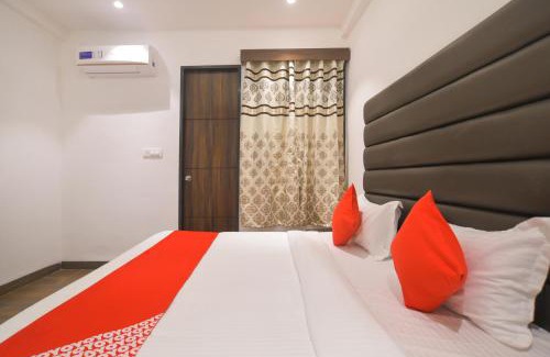 Rau Hotel | Hotel O Rudraksh