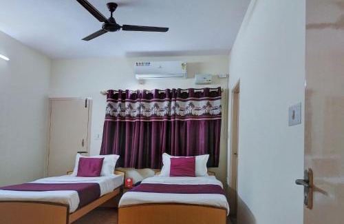 Koramangala Hotel | Hotel O Shree Mookambika Guest House Near Sri Someshwara Swami Temple