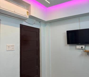 Nedumangad Hotel | Hotel O Siva Jyothi