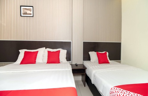 Downtown Kota Kinabalu Hotel | OYO 89965 Stay Inn Ii