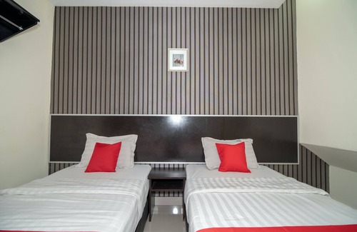 Downtown Kota Kinabalu Hotel | OYO 89965 Stay Inn Ii