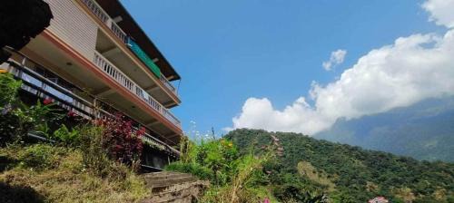 Rishop Hotel | Hotel O Titli Resort