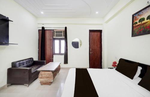 Noida Hotel | Hotel O Tree Inn