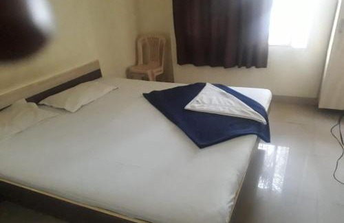 Girinagar Hotel | Hotel O Twin Birds